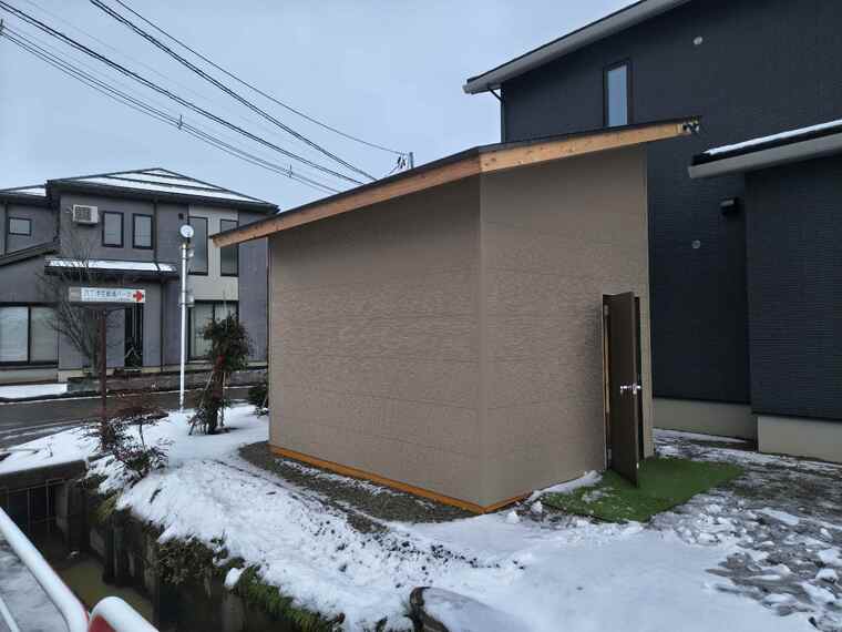 足場屋施工の小屋